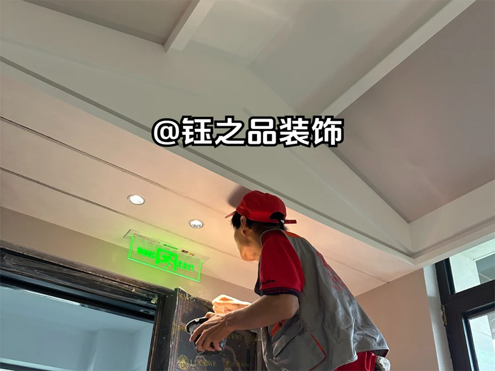 國(guó)慶小長(zhǎng)假 辦公室裝修施工不會(huì)停??！